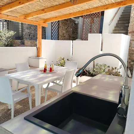 Cala Lupo, 400m Dalla Apartman