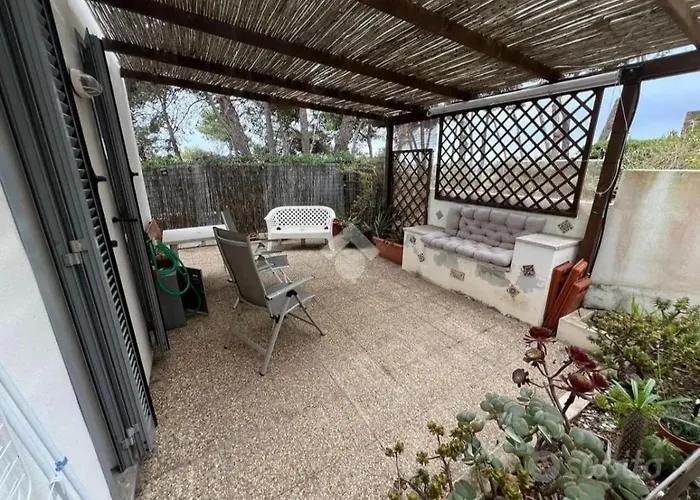 Cala Lupo, 400m Dalla Stintino